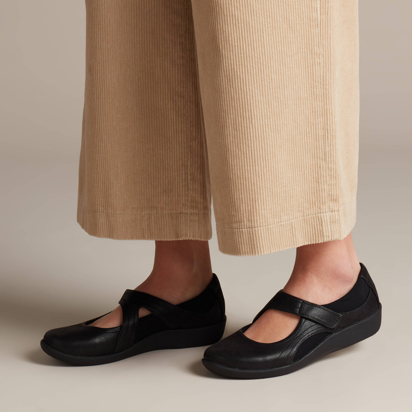 CLARKS Sillian Bella Black Casuals For Women Buy CLARKS Sillian Bella Black Casuals For Women Online at Best Price Shop Online for Footwears in India Flipkart