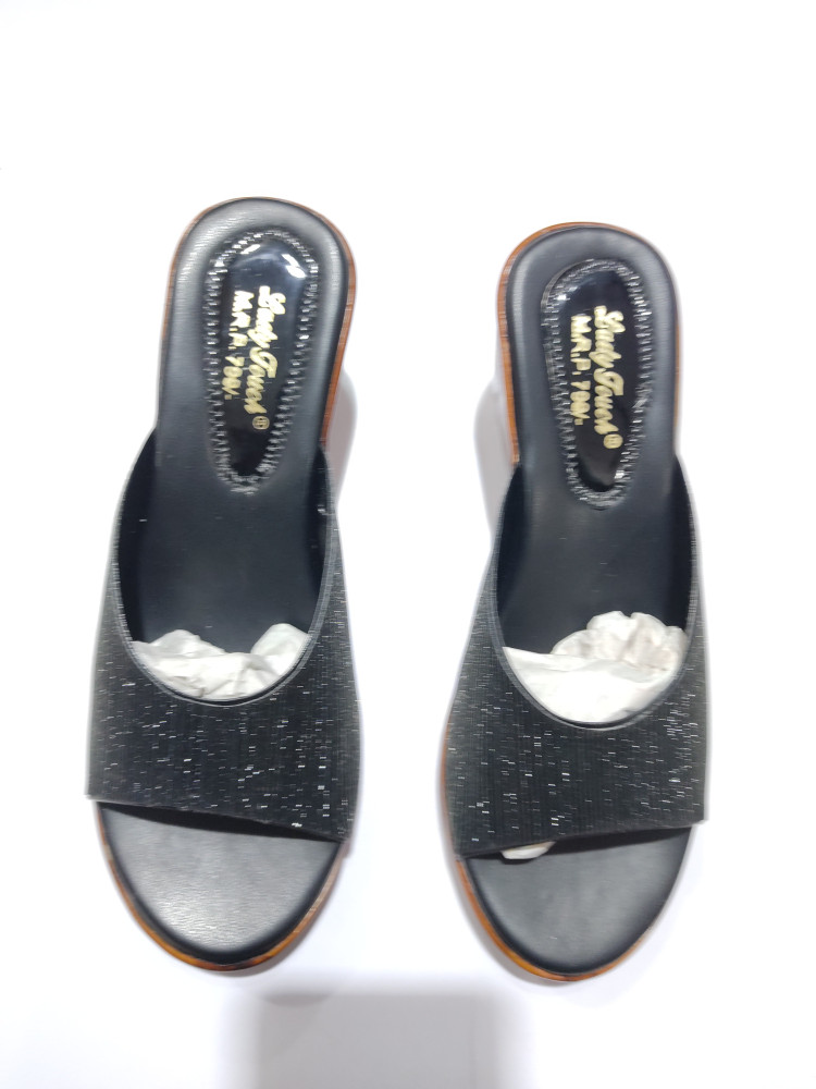 Lediessendle Lediessendle chappal Mota sole fancy shining Slip On