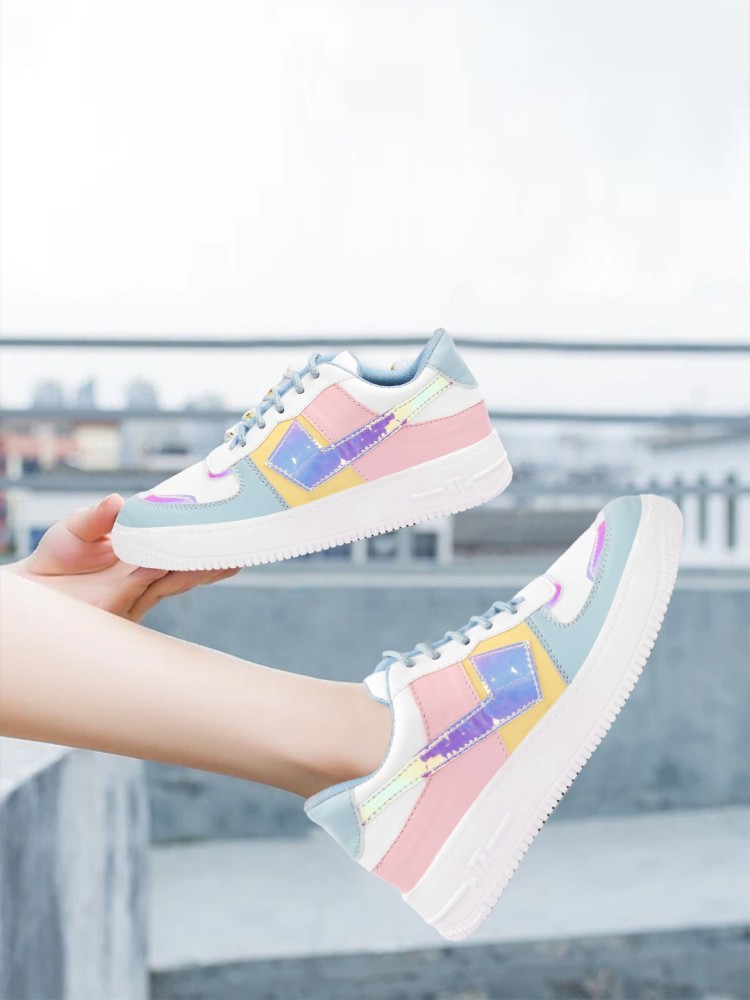 Nike ladies sneakers 2019 online