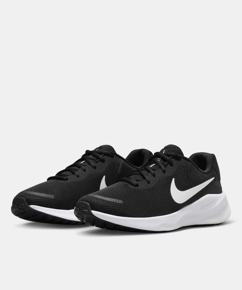 Nike revolution 3 store flipkart