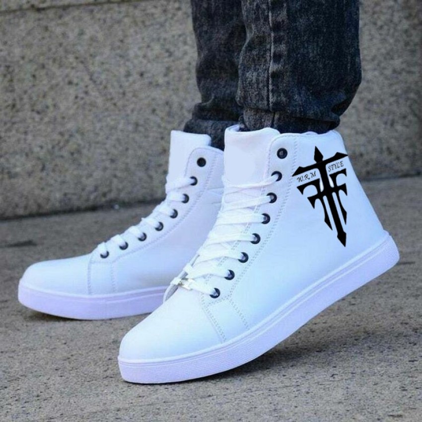 White store long sneakers