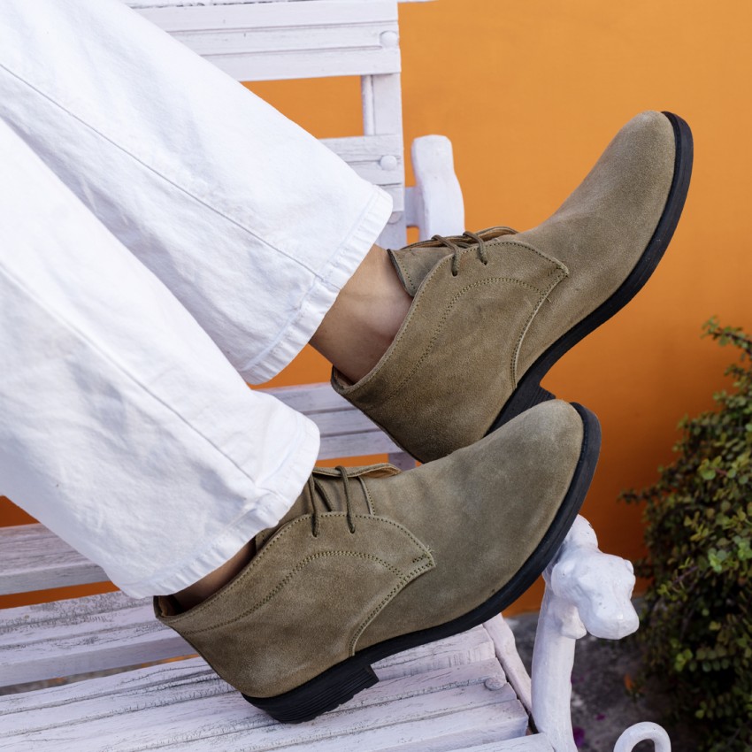 Tan suede hot sale chukka boots mens