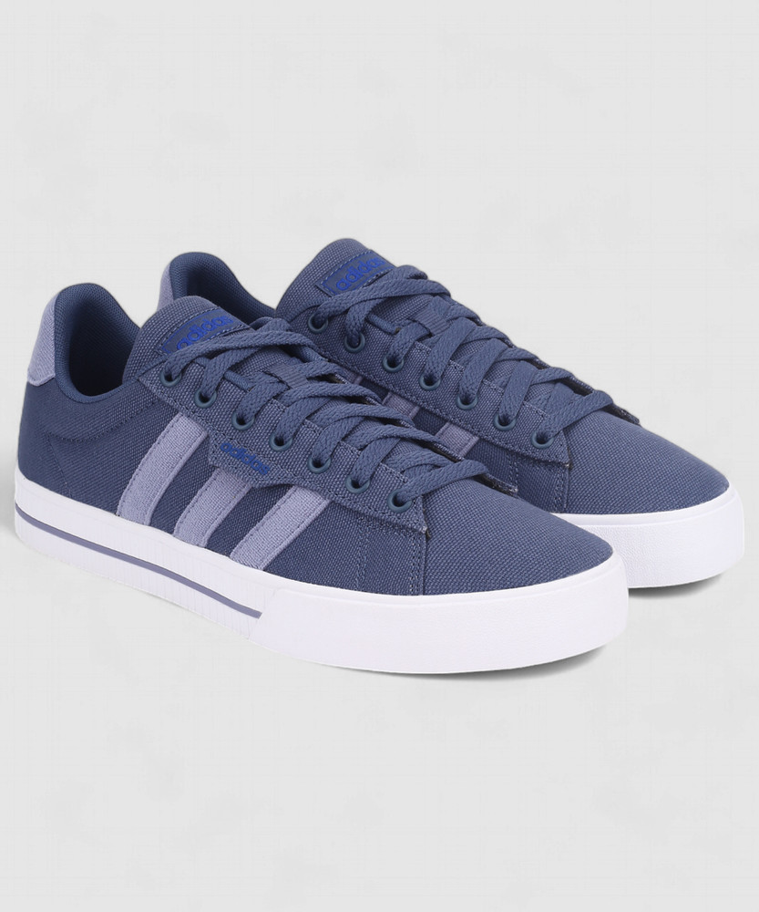 adidas originals men's daily 2.0 sneaker