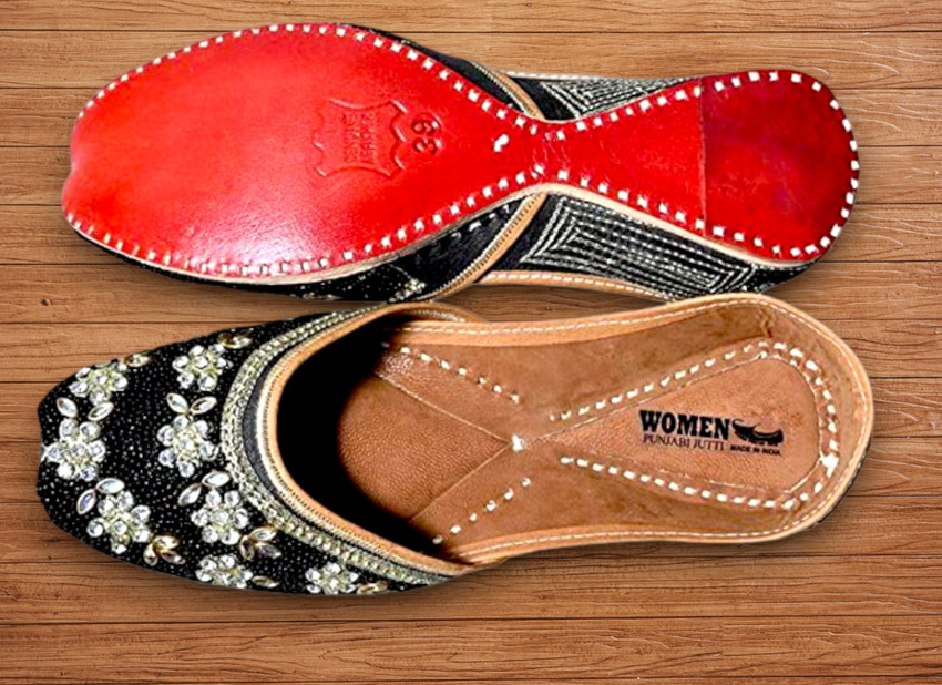 Punjabi new arrivals jutti female
