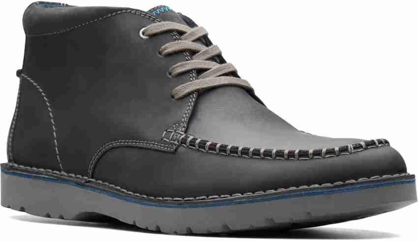 Clarks vargo cheap leather chukka boots