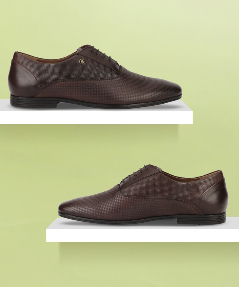 Van heusen hot sale shoes flipkart