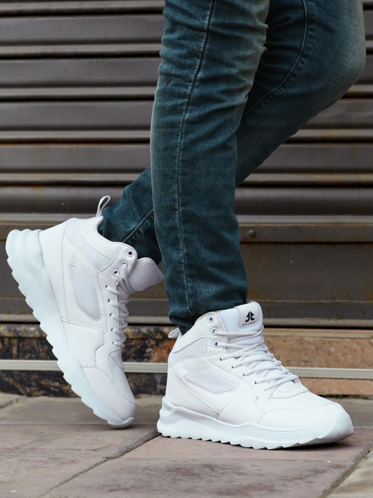 Memory foam white clearance sneakers