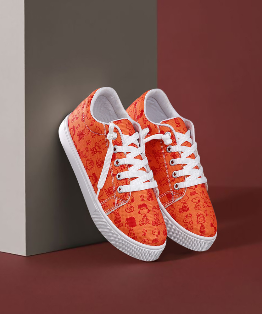 Knight ace Canvas Shoes For Women