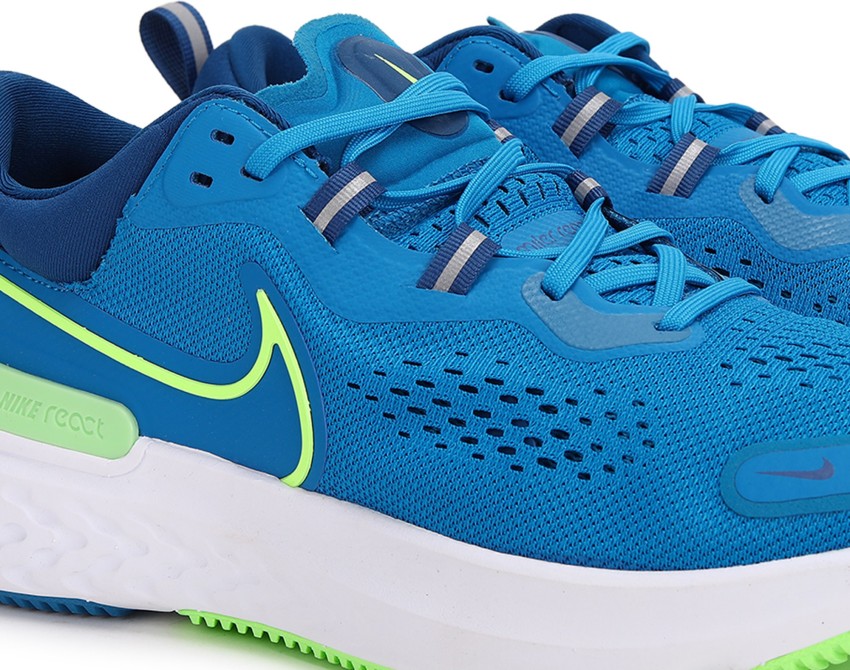 Nike odyssey react gym on sale blue