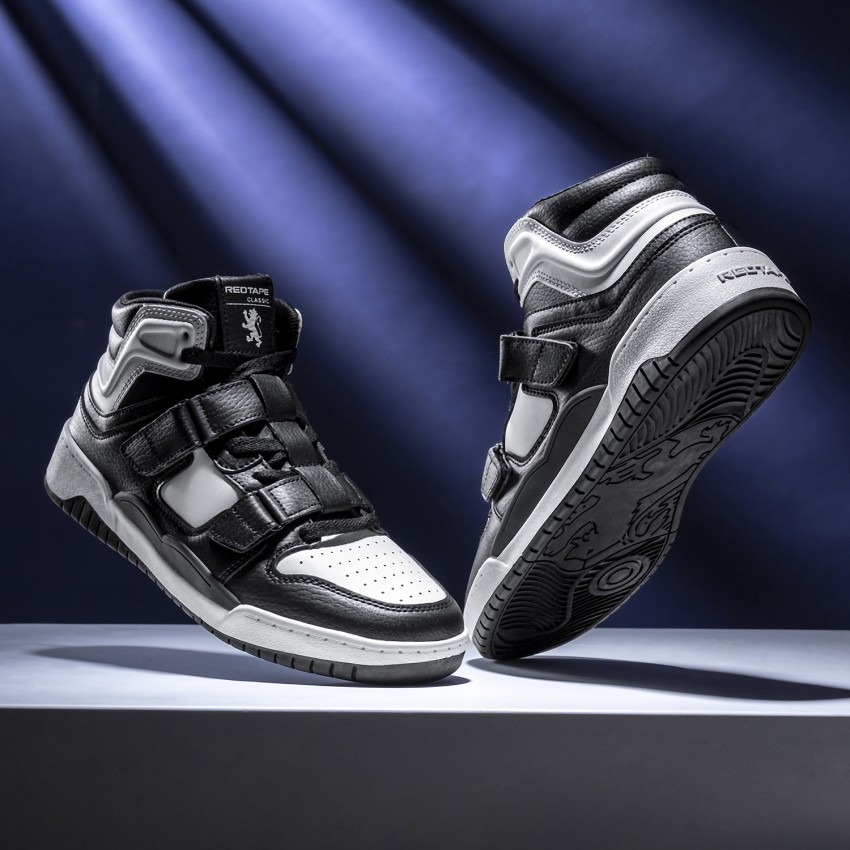 Louis Vuitton LV Trainer Sneaker, Black, 8