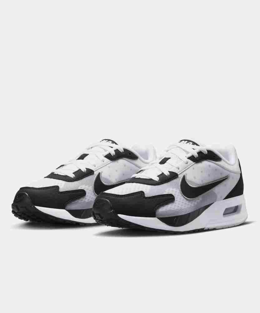 NIKE AIR MAX SOLO Sneakers For Men