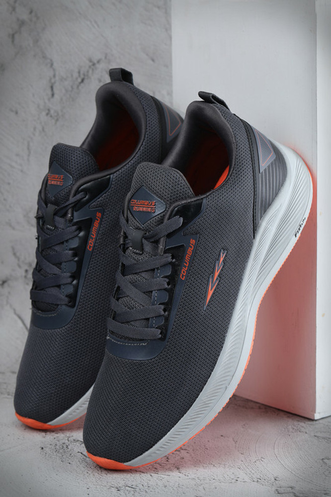 Columbus men's sports shoes store