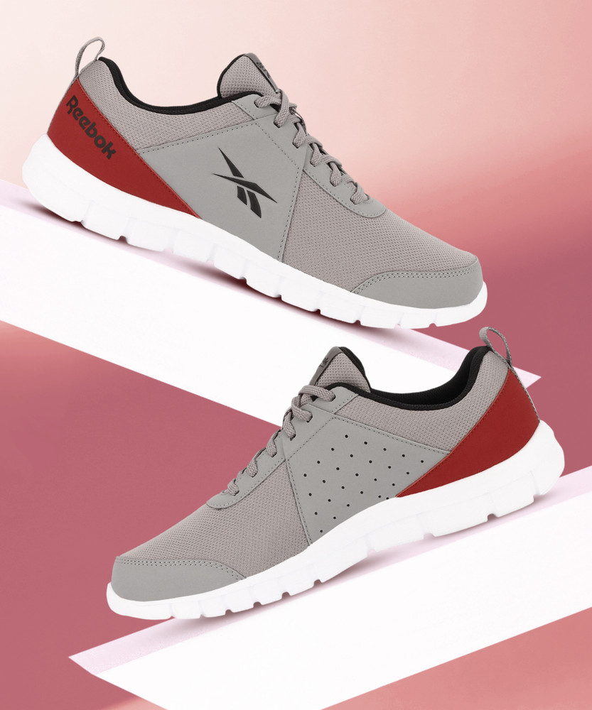 reebok acciomax trainer white running shoes