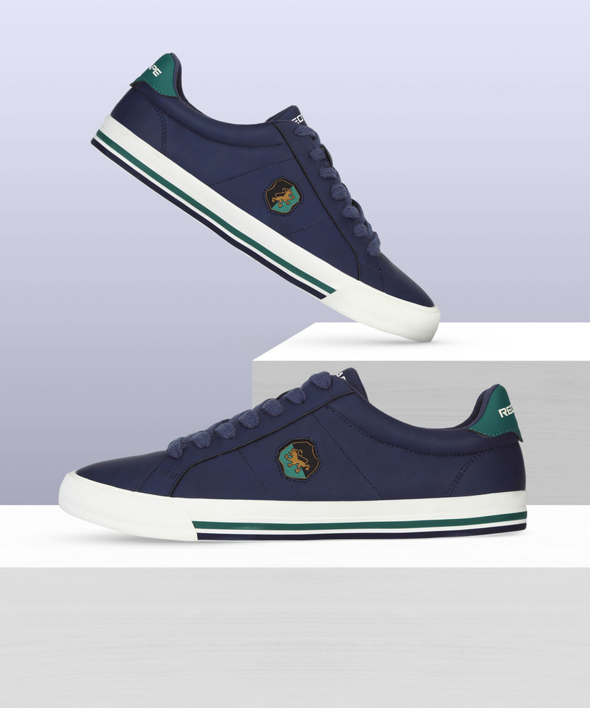 Red tape cheap casual shoes flipkart
