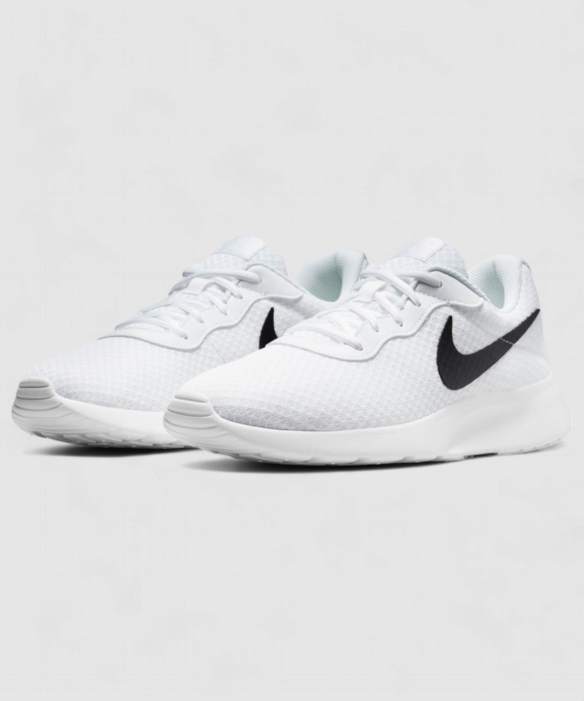 Nike tanjun original price sales