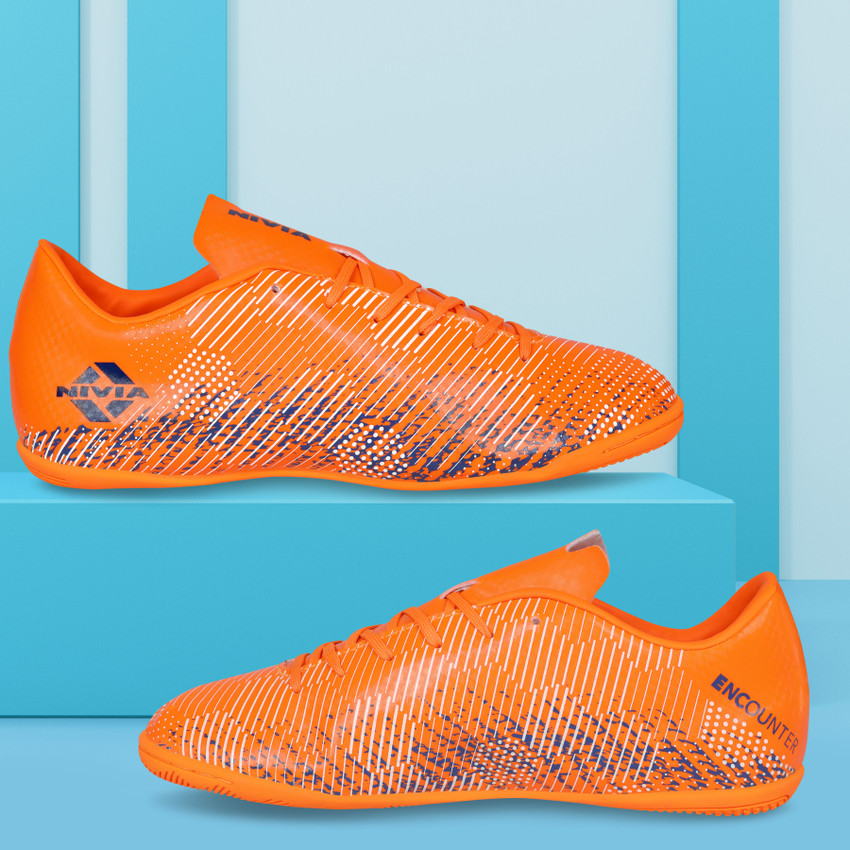 Futsal shoes flipkart discount