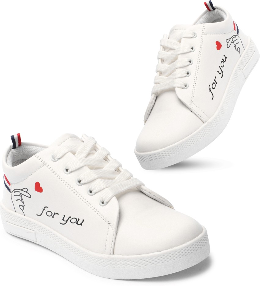 White shoes for on sale girls in flipkart