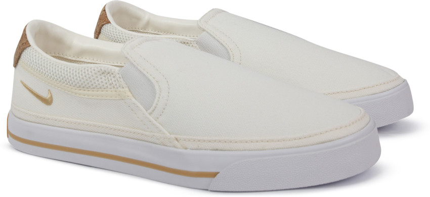 Nike white slip on trainers clearance