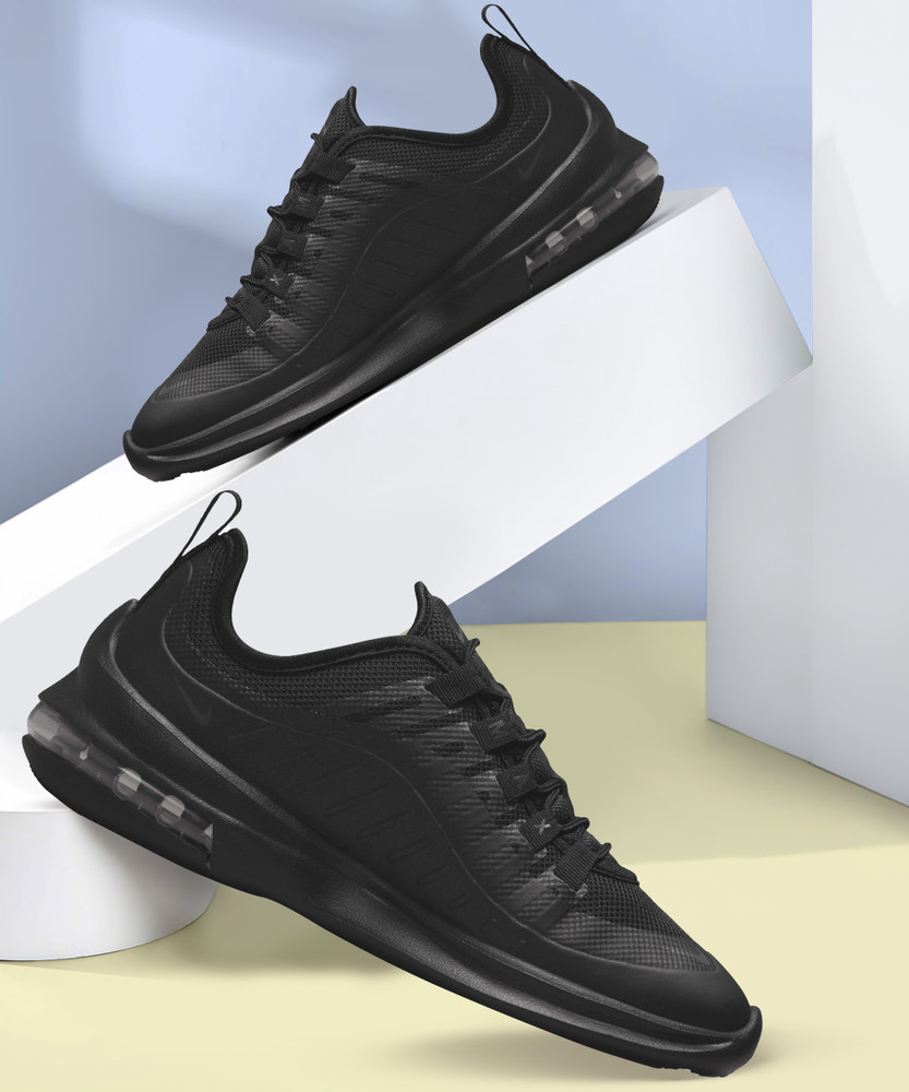 nike air max axis 34
