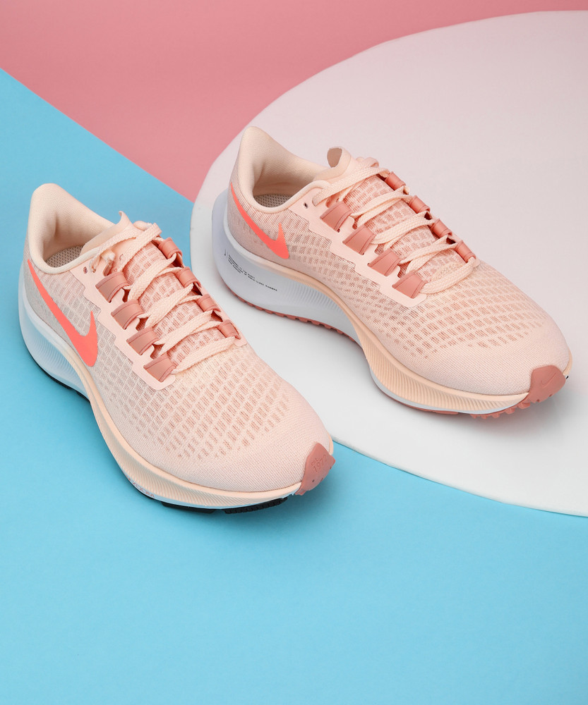 pink pegasus 37