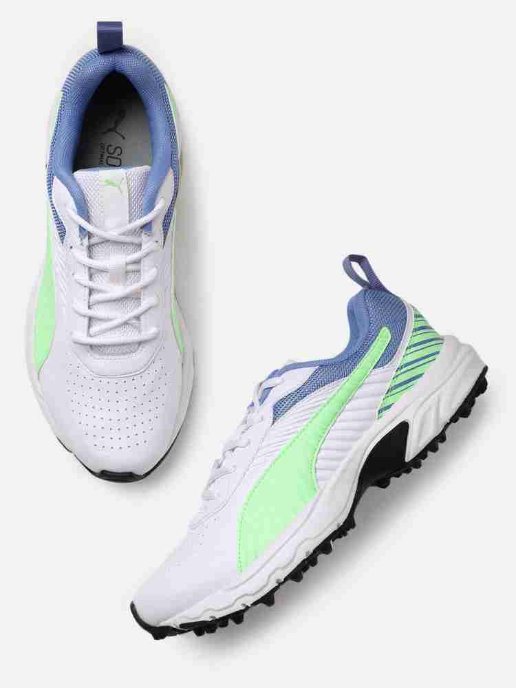 Puma sports outlet shoes cricket