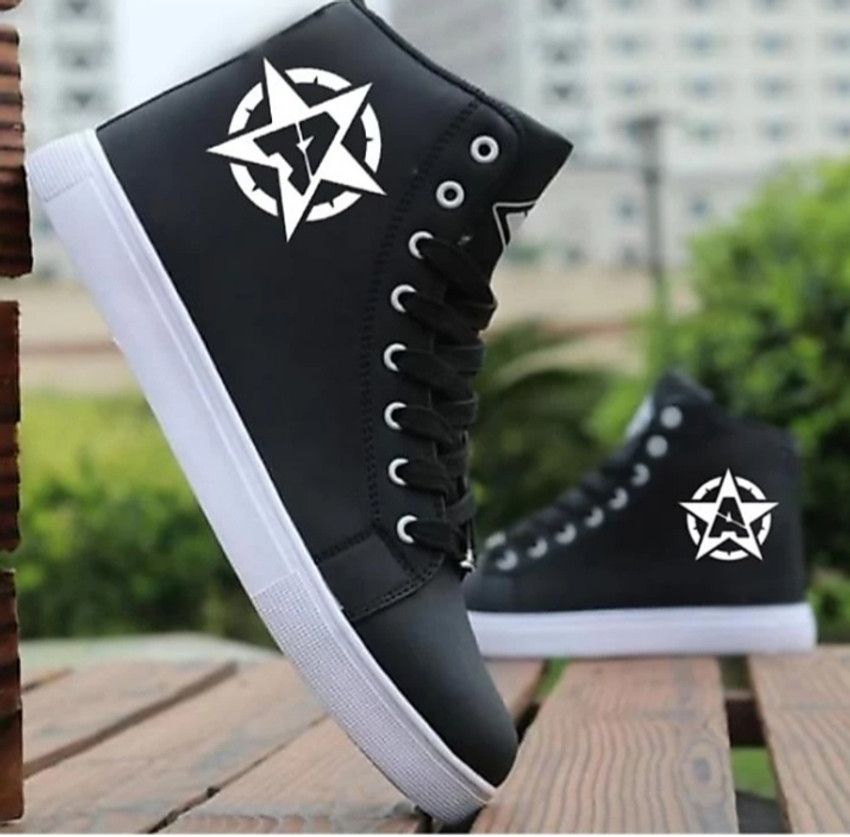 Top 10 sale all black sneakers