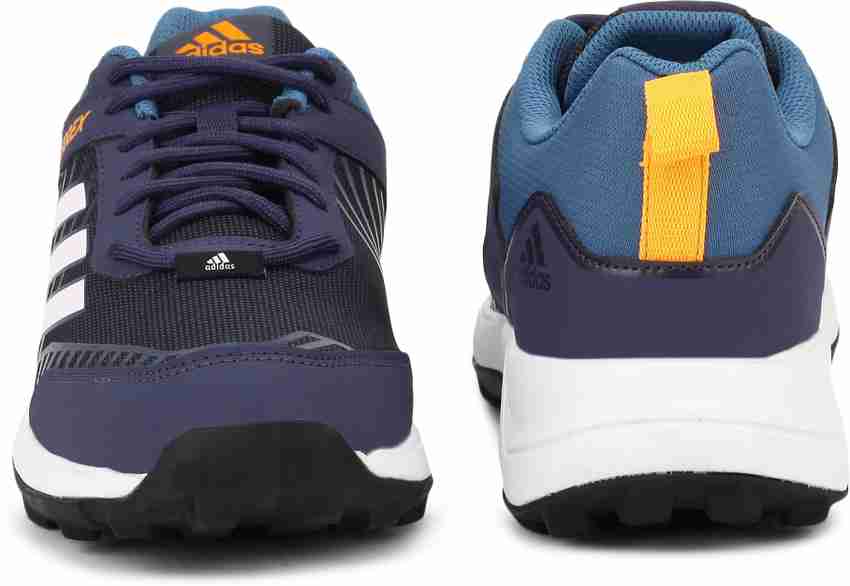 Adidas argo deals trek shoes