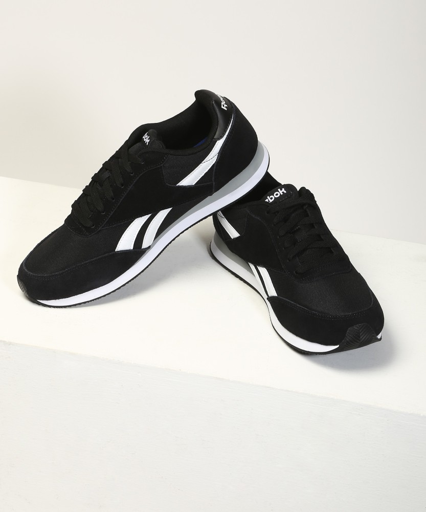 Reebok v70710 store