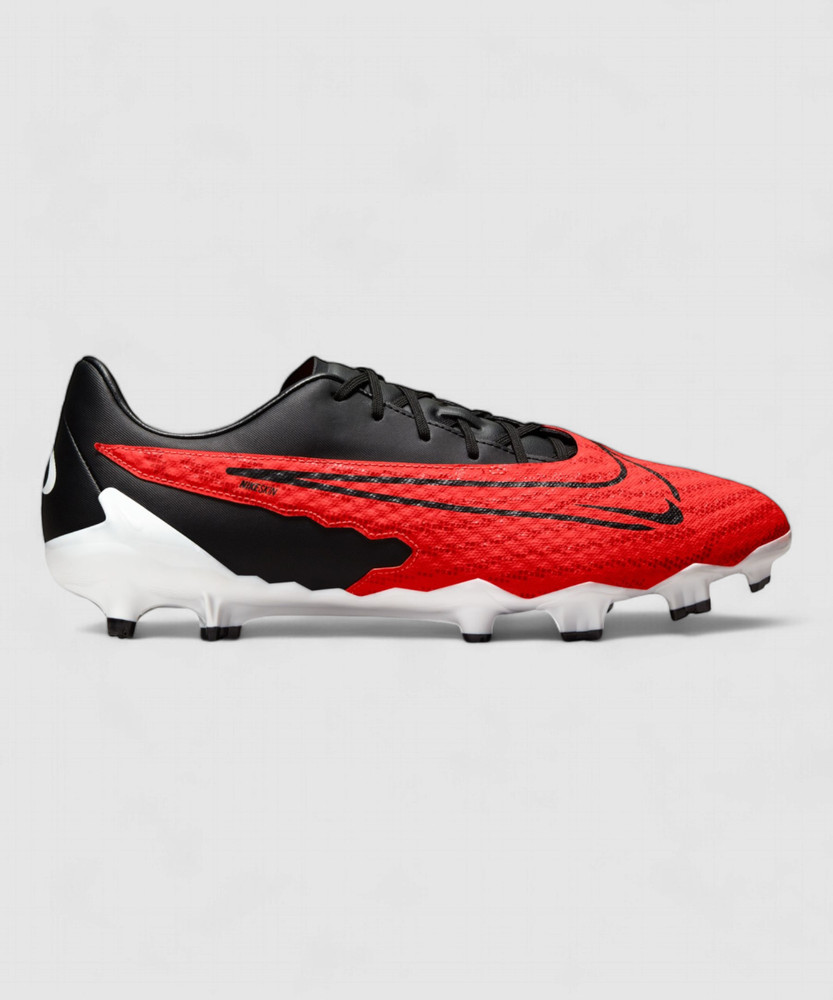 red nike football shoes
