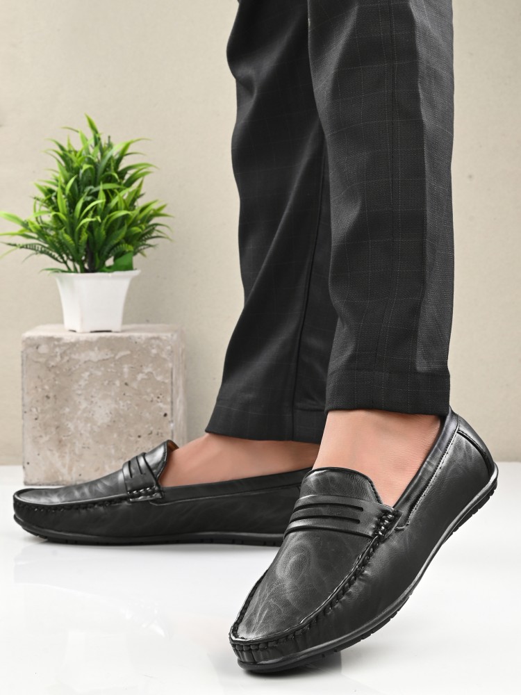 V.K. UDYOG - Men's Stylish loafer jutti shoes! DM for