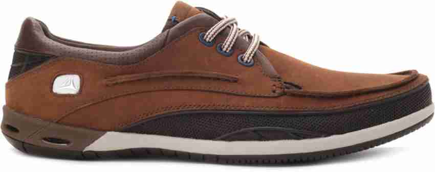 Clarks boat shoes best sale india