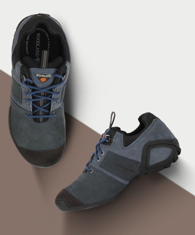 Woodland clearance sneakers flipkart