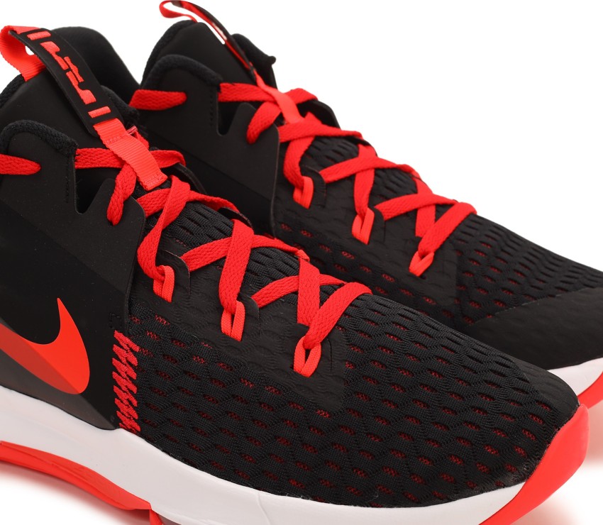 Nike discount lebron flipkart