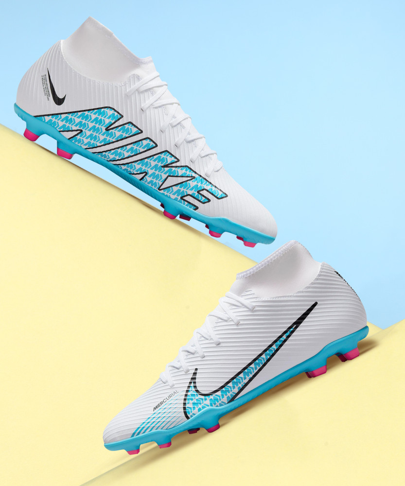 nike studs under 2000