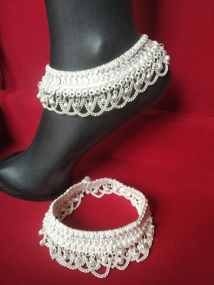 Drama queen fashion 9.5 Inch Gota Chandi Bridal jhalar Alloy Anklet Price in India Buy Drama queen fashion 9.5 Inch Gota Chandi Bridal jhalar Alloy Anklet Online at Best Prices in