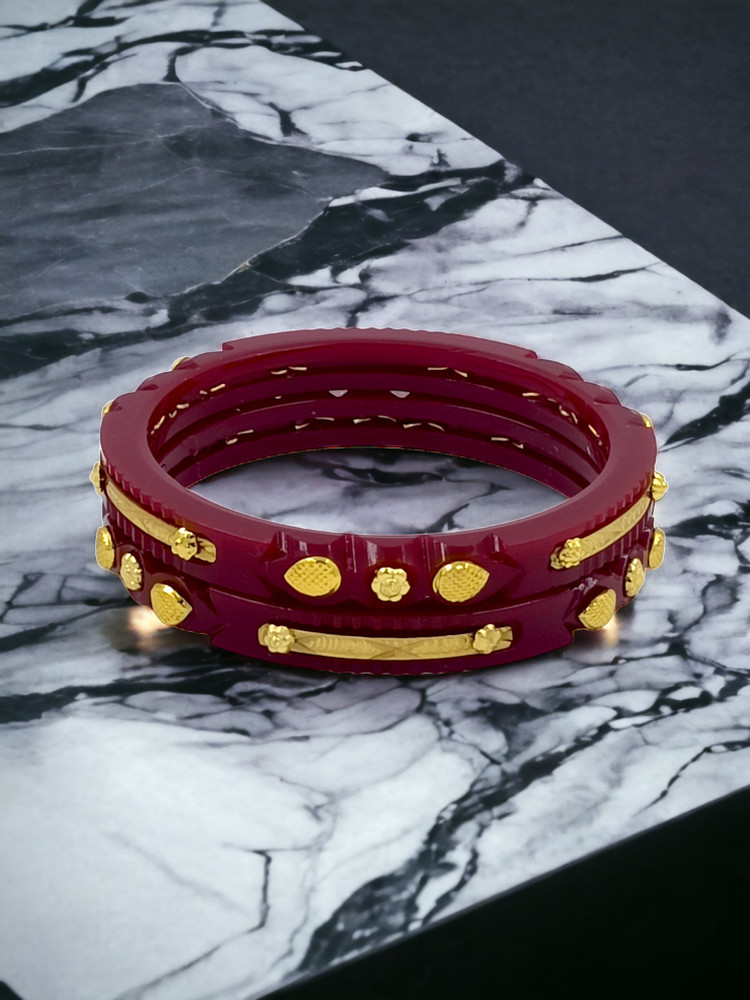 Pola bracelet shop