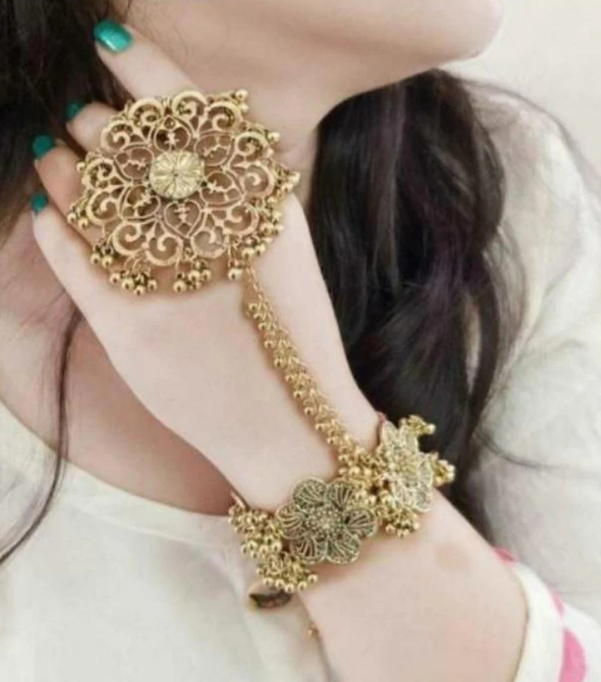 Ring bracelet flipkart deals