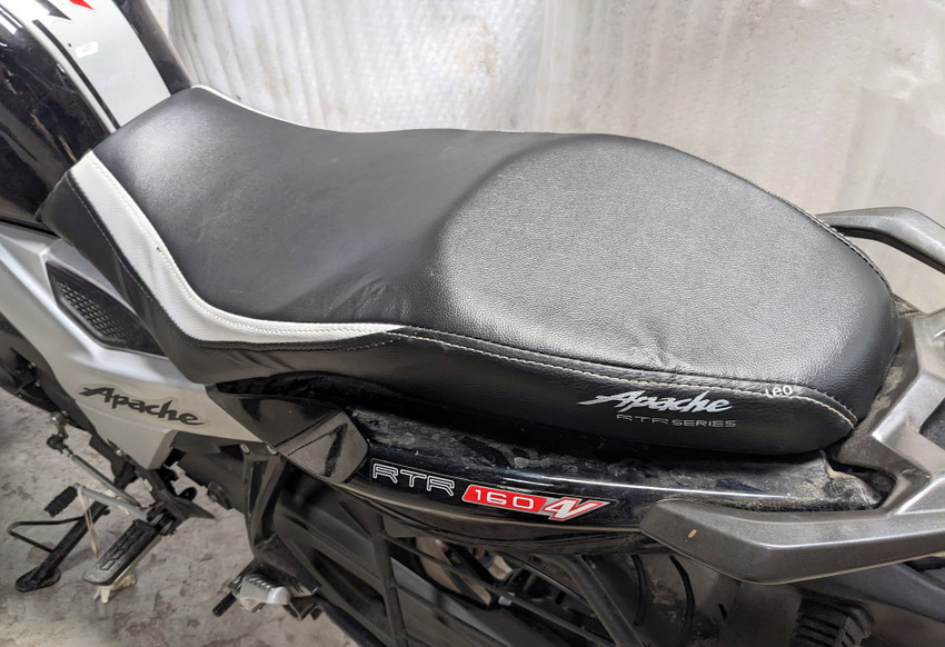 AUTOLEOPARD TVS APACHE 4V 160 RTR BS6 BS4 Single Bike Seat Cover For TVS Apache RTR 160 Price in India Buy AUTOLEOPARD TVS APACHE 4V 160 RTR BS6 BS4 Single Bike Seat Cover