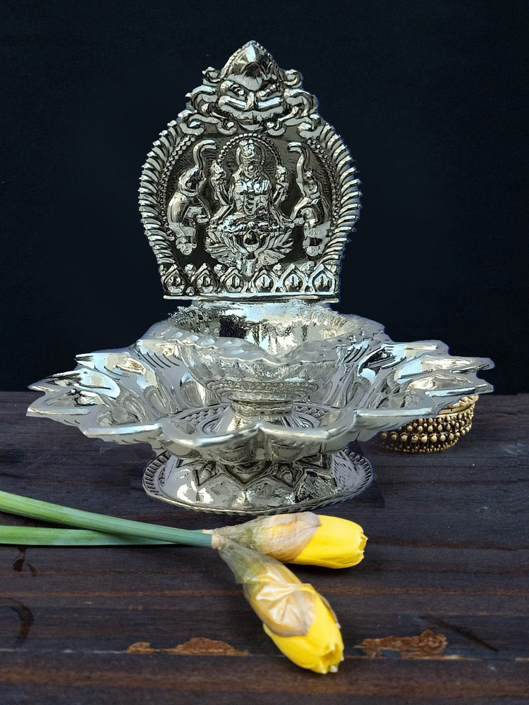 7 face clearance silver vilakku