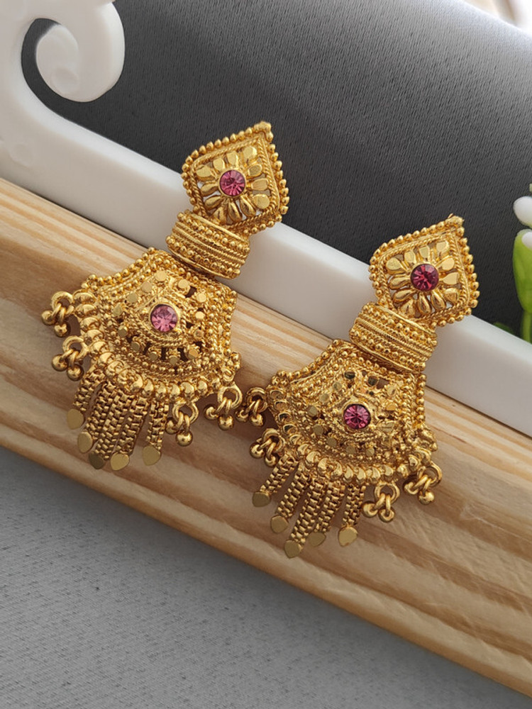 J top type earrings