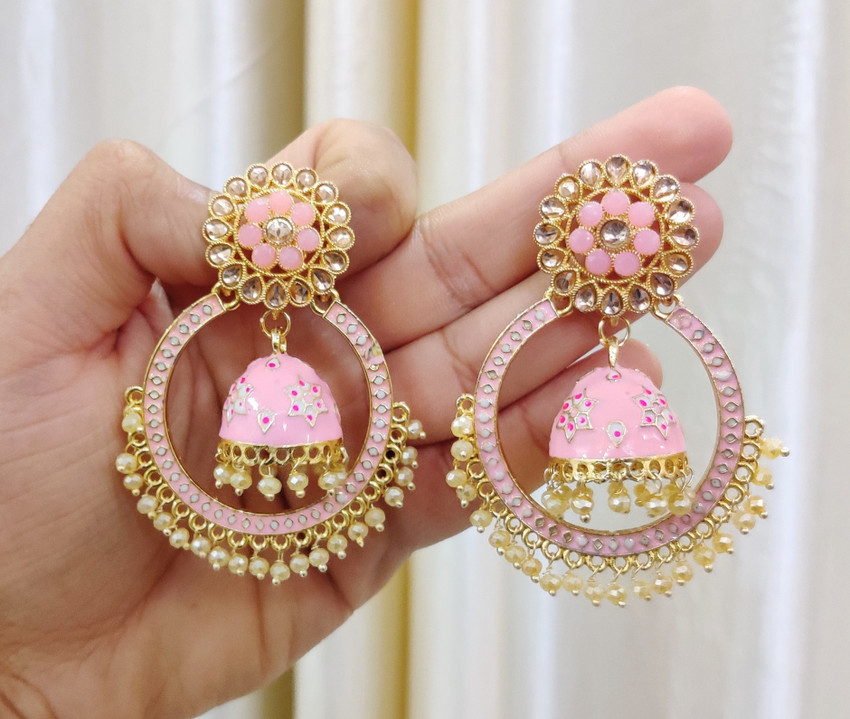 Girls earing shop