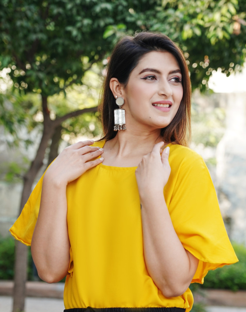 H and m yellow top store