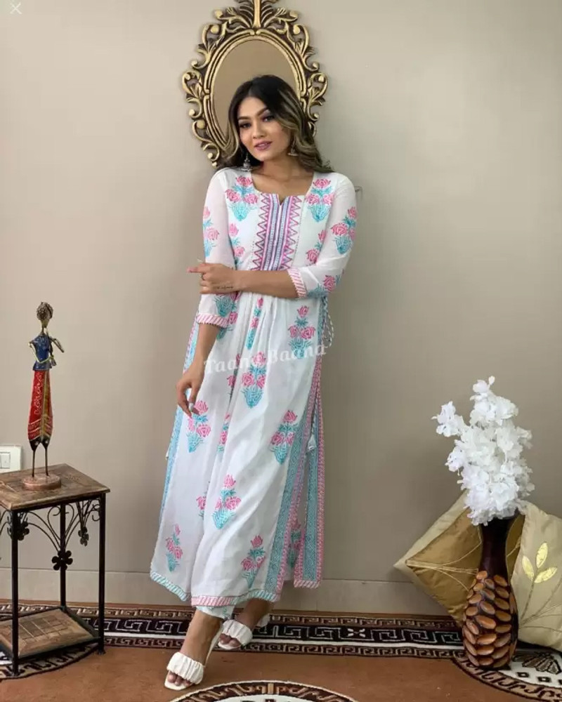 Flipkart rayon kurti on sale