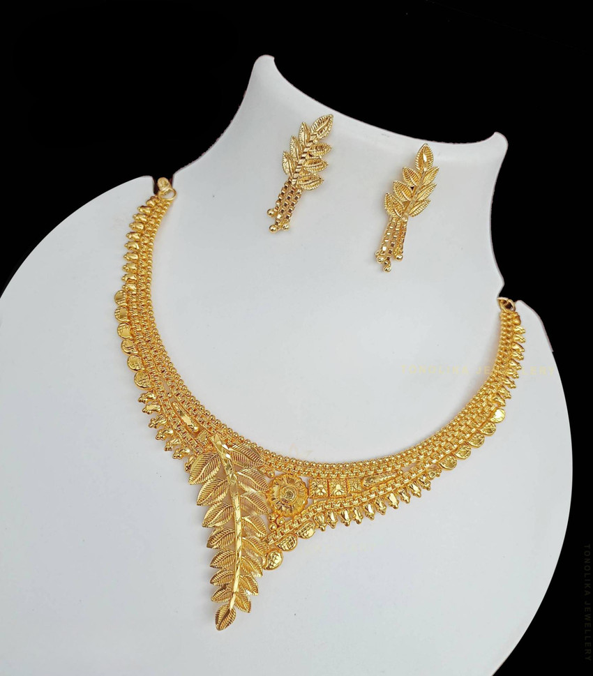 Gold jewellery set hotsell flipkart