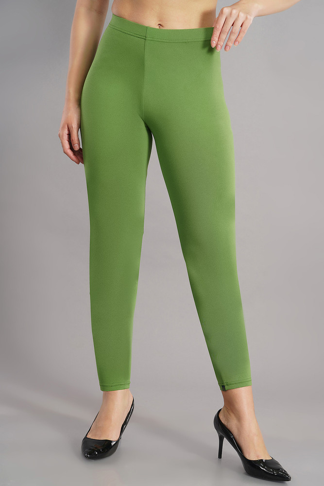 Avaasa leggings ankle length top