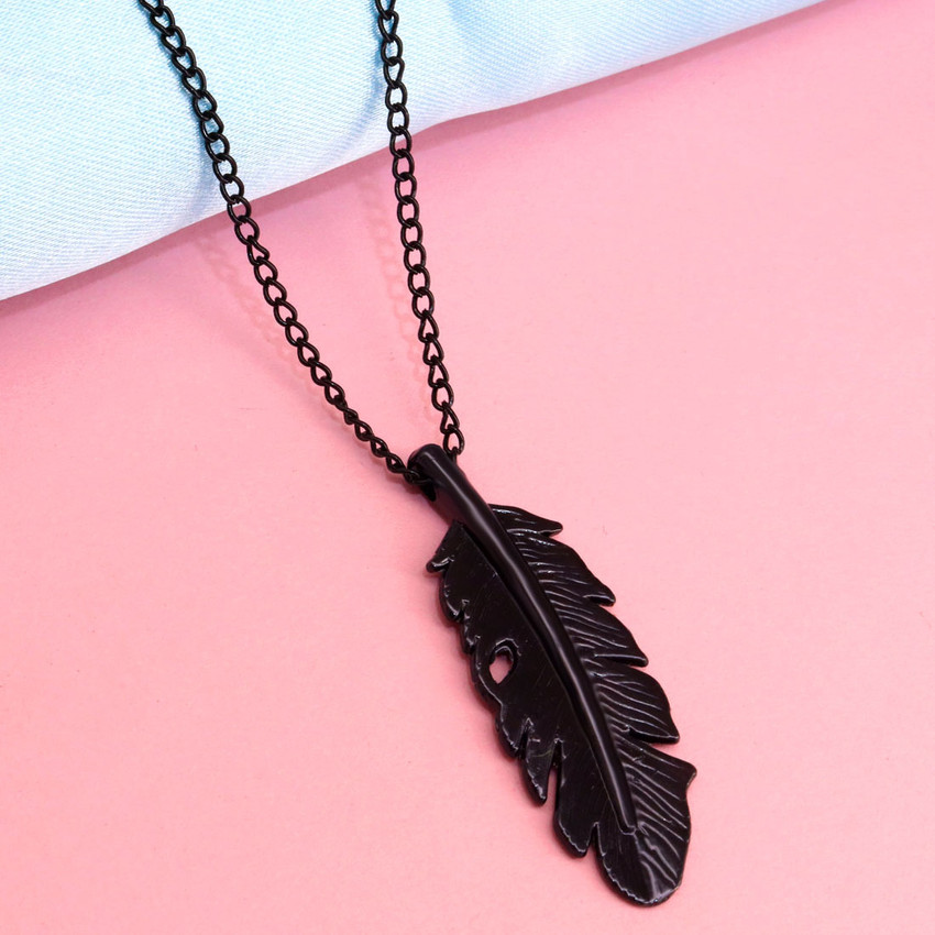 Stylish locket 2025