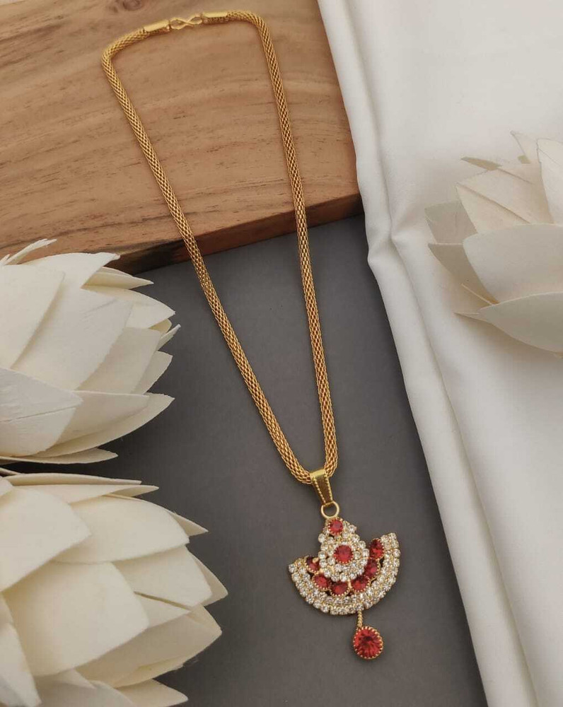 Trendy locket top