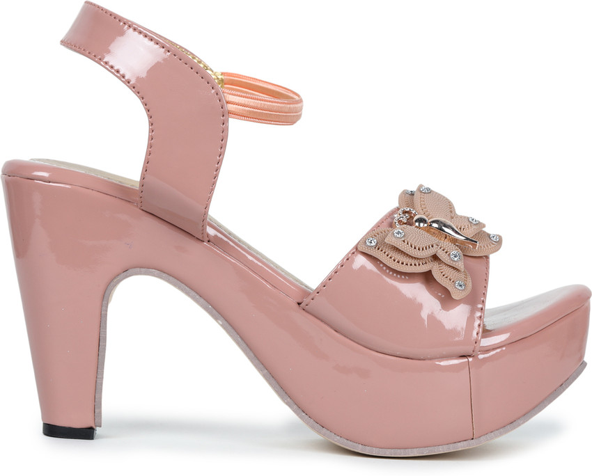 Baby pink new arrivals sandals heels