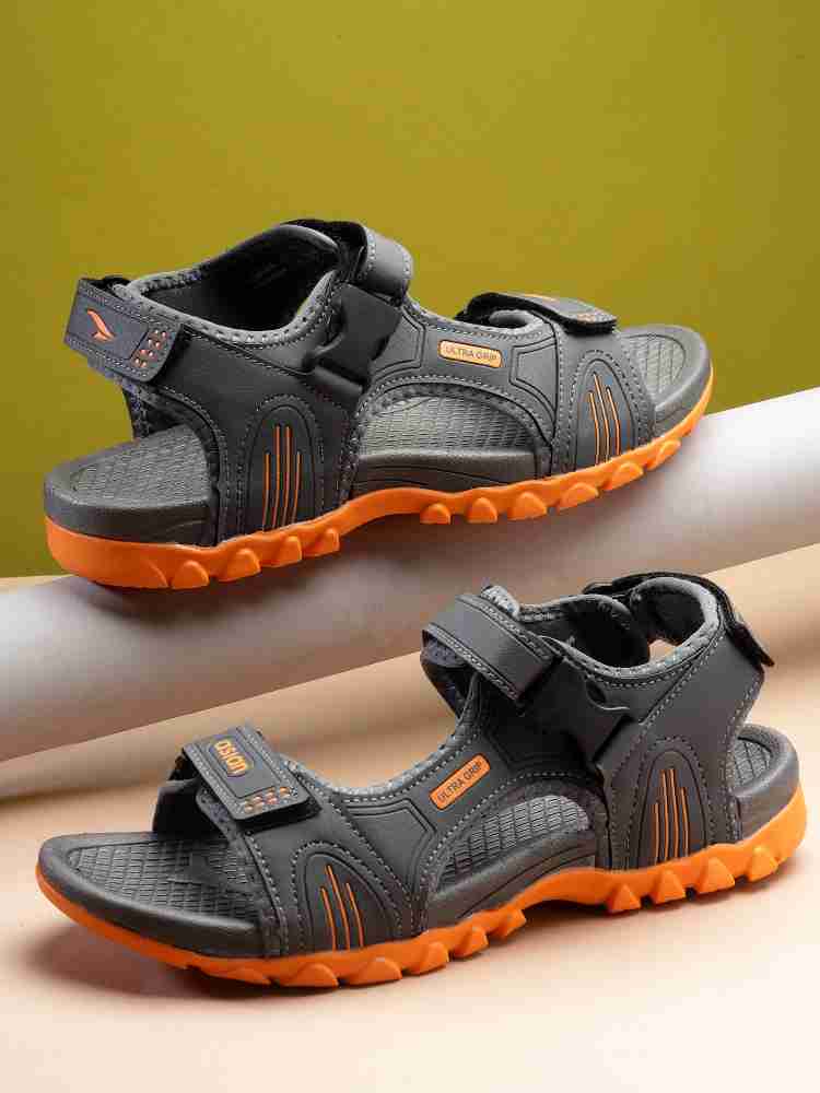 Asian style sandals hot sale