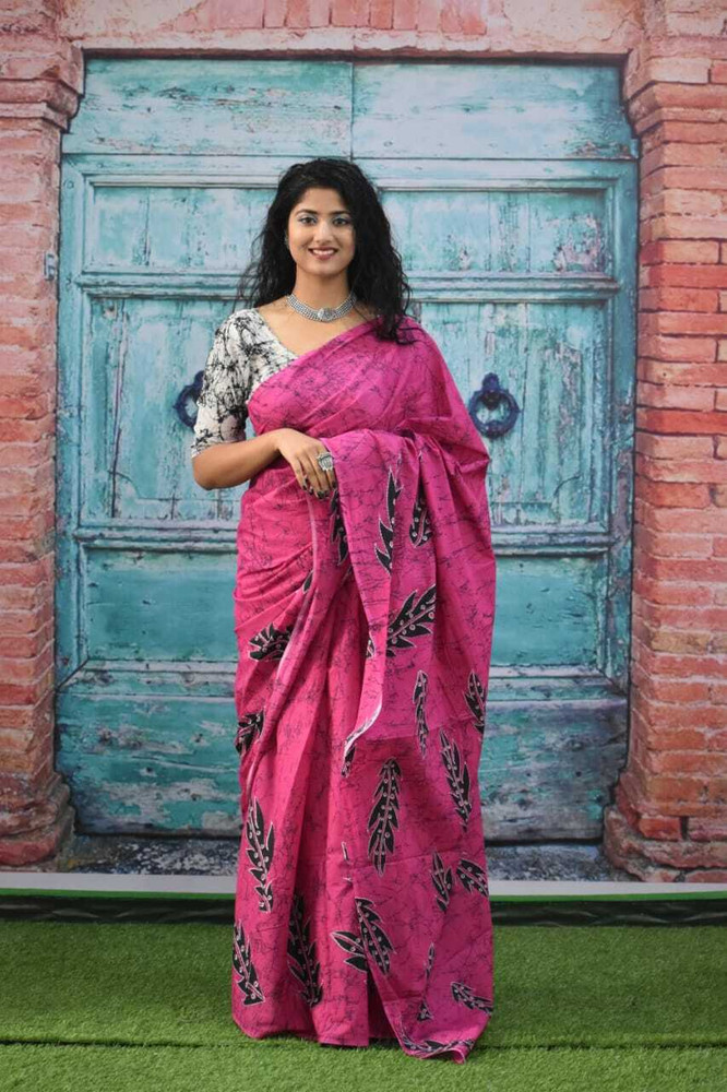 NIKHILAM Printed Daily Wear Pure Cotton Saree